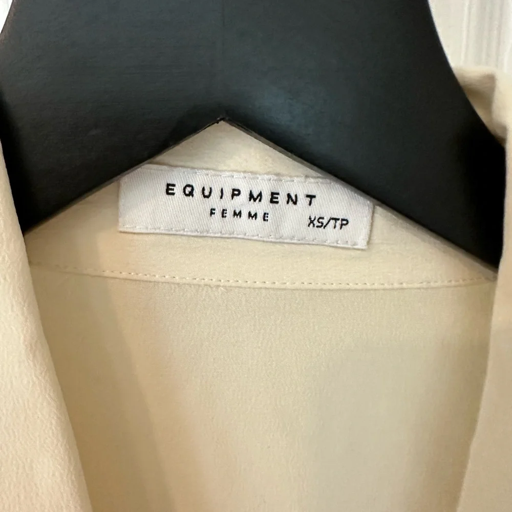 Equipment silk pajama style blouse size Xs - Picture 3 of 6